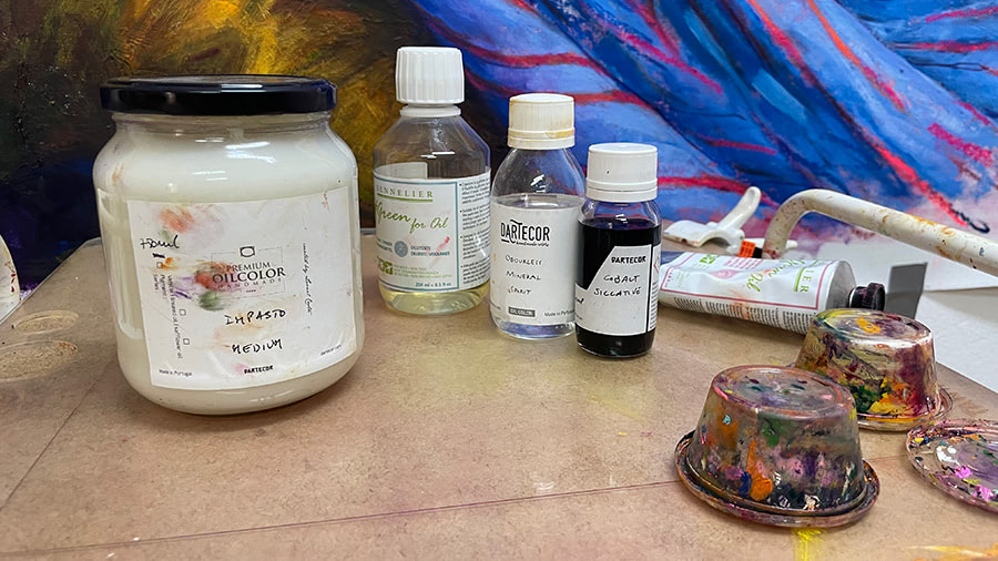 Oil work medium - essential for painting mediums.